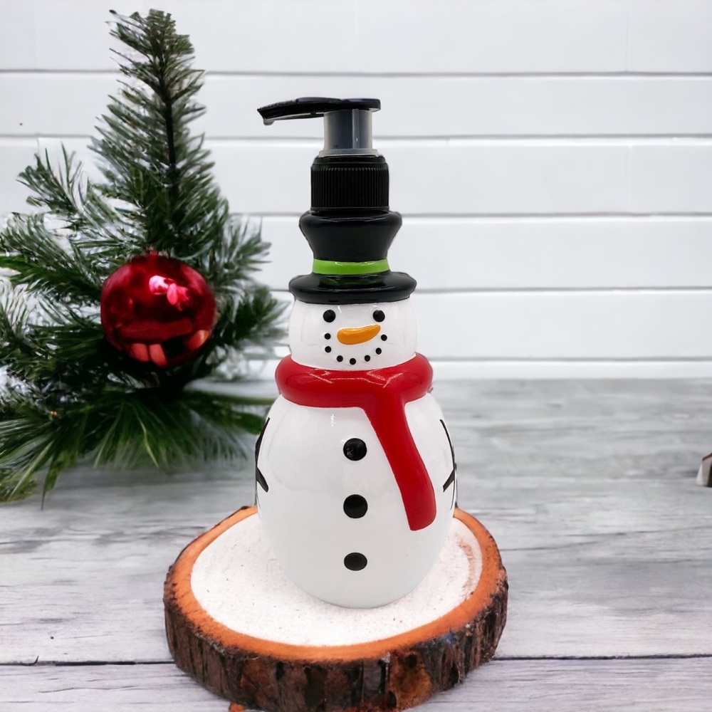 Snowman Reusable Seasonal Soap Dispenser